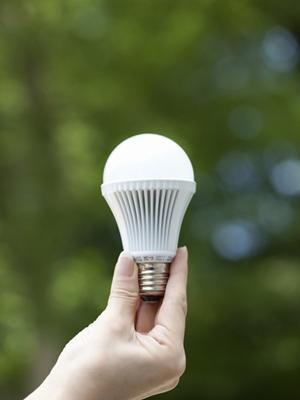 スピーカーの配置を最適化する方法!自宅で映画や音楽を楽しむための完全ガイド